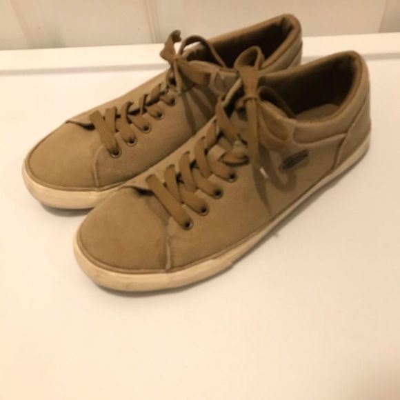 Mens Lugz shoes in size 8.5. Tan in color - Picture 3 of 6